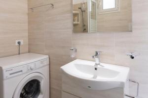 Rosy Appartamento con Terrazzo