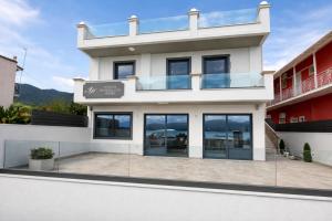 Ionian Hospitality Hotel - Fully Renovated - Seafront