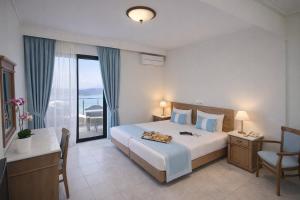 Ionian Hospitality Hotel - Fully Renovated - Seafront