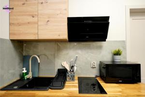 MMRent Colorful Room