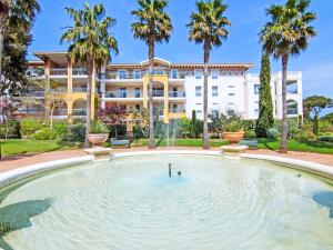 Apartment Le Grand Parc-14 by Interhome