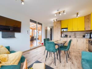 Holiday Home Premium-4 by Interhome