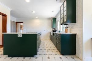 Rustic Spanish Villa Saltwater Pool