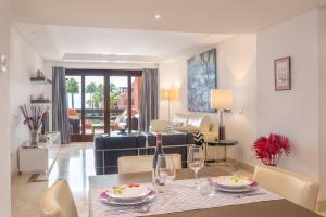 Beach front apartment Mar Azul