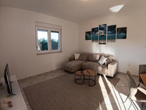 Viric DS - Ferienhaus Vir - 35m vom Meer