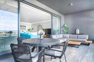 Luxury T2 Apartment With Ocean View