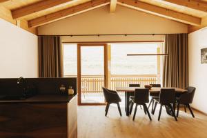 Lagar Apartement Struzer Michele