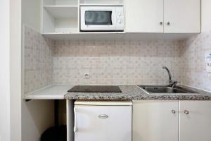 Paradise Zante Standard Studio 2