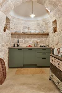 Trullo dei Noci con Piscina