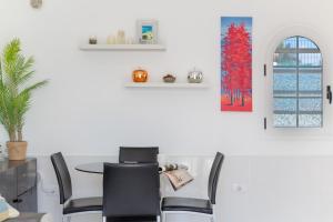 La Casita Encantada