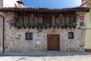 Tu Casa De Pueblo