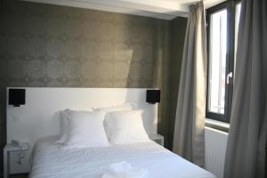 Hotels Auberge du chateau de Joux : photos des chambres