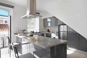 Traditional 3 bedroom apartment