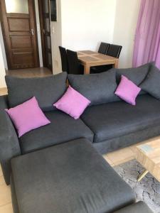 Isabella villa with private pool and scenic surroundings