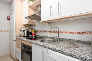 Casares Del Sol Yohannsanae Regione