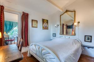 Le Mazet Du Maréchal Ferrant