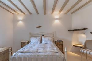 Mrs Kalis cottage