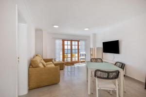 Playa Delphin 403