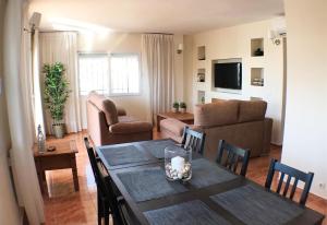 2 bedroom apartment Paradorares Ne