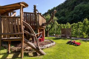 Familien-Logenplatz am Dorfplatz