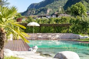 Familien-Logenplatz am Dorfplatz