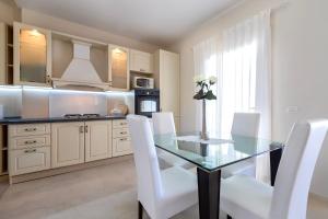 Villa Flora Sea View