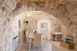 Trulli Aletheia Con Piscina Privata