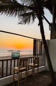 Beachfront Home with Private Pool - Las Peñitas