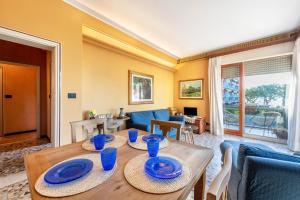 Spiaggia doro Apartment Lake View