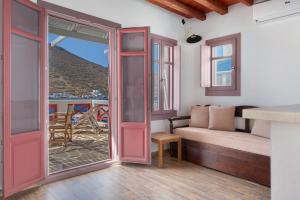 Nicolas House 1