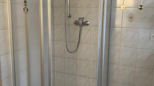 Ferienhaus mit Sauna am Waldrand