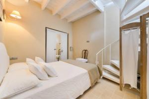 Dalt Vila House