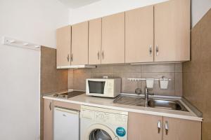 Estudio 2 Costa Adeje