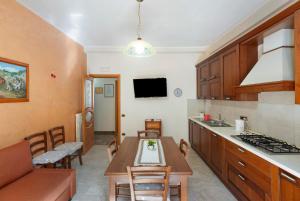 Ce Tour - Nonnis Lemon House