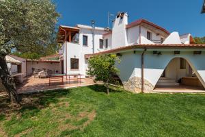 Villa Eleonora Residence App to 4