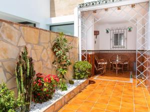 Town Center House With Jacuzzi