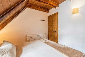 Casa aranesa en centro de Arties