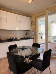 Cozy Haven Apartment