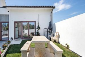 Apartamento Lomi com Piscina