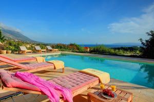 Villa Corali Ideales Resort