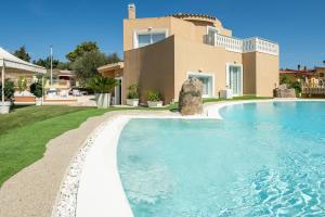 Villa Leon with Private Pool img23