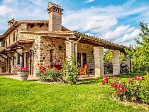 Holiday Home Agriturismo Belvedere delle Crete by Interhome
