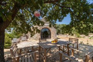 Trulli Colle Specchia Intera Villa