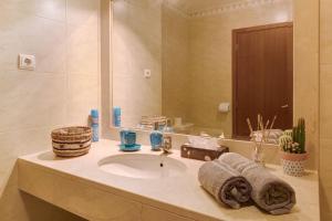 Oliveira Atlantic View