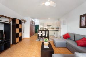 Casa Laly