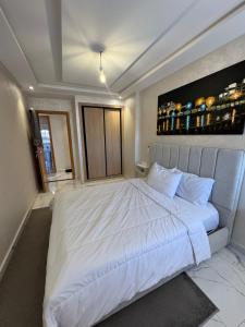 Modern & Elegant Apartment in a Prime Location