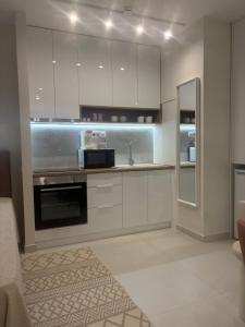 Stylish Renovated Studio