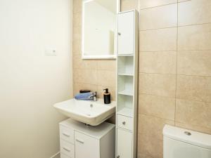 Apartment Habitat Valle Romano by Interhome