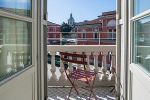 Le Dimore - Como City Center - Boutique apartments near Lake, Train and Bus Stations