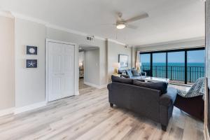 5 Bedroom Penthouse with Amazing Oceanfront Views